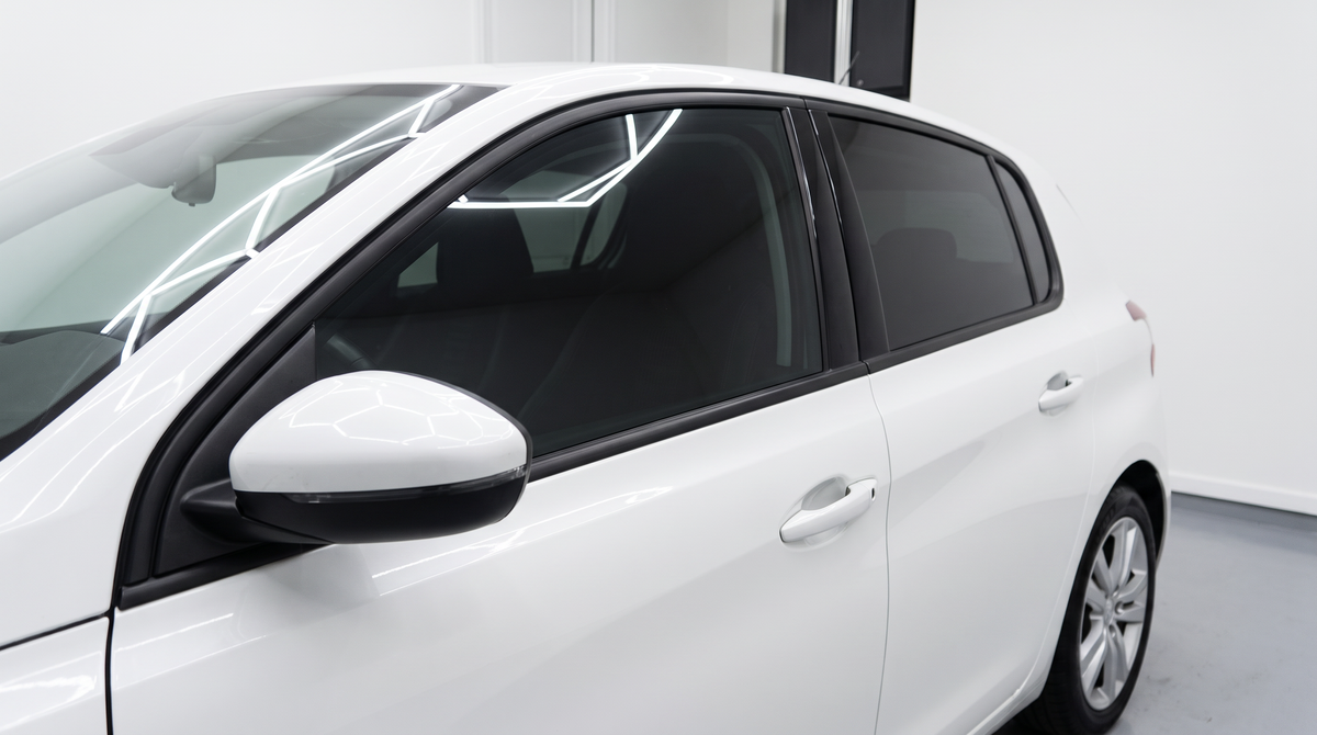 Färdigskuren solfilm främre sidorutor Peugeot 308 5d Hatchback 2013-2017